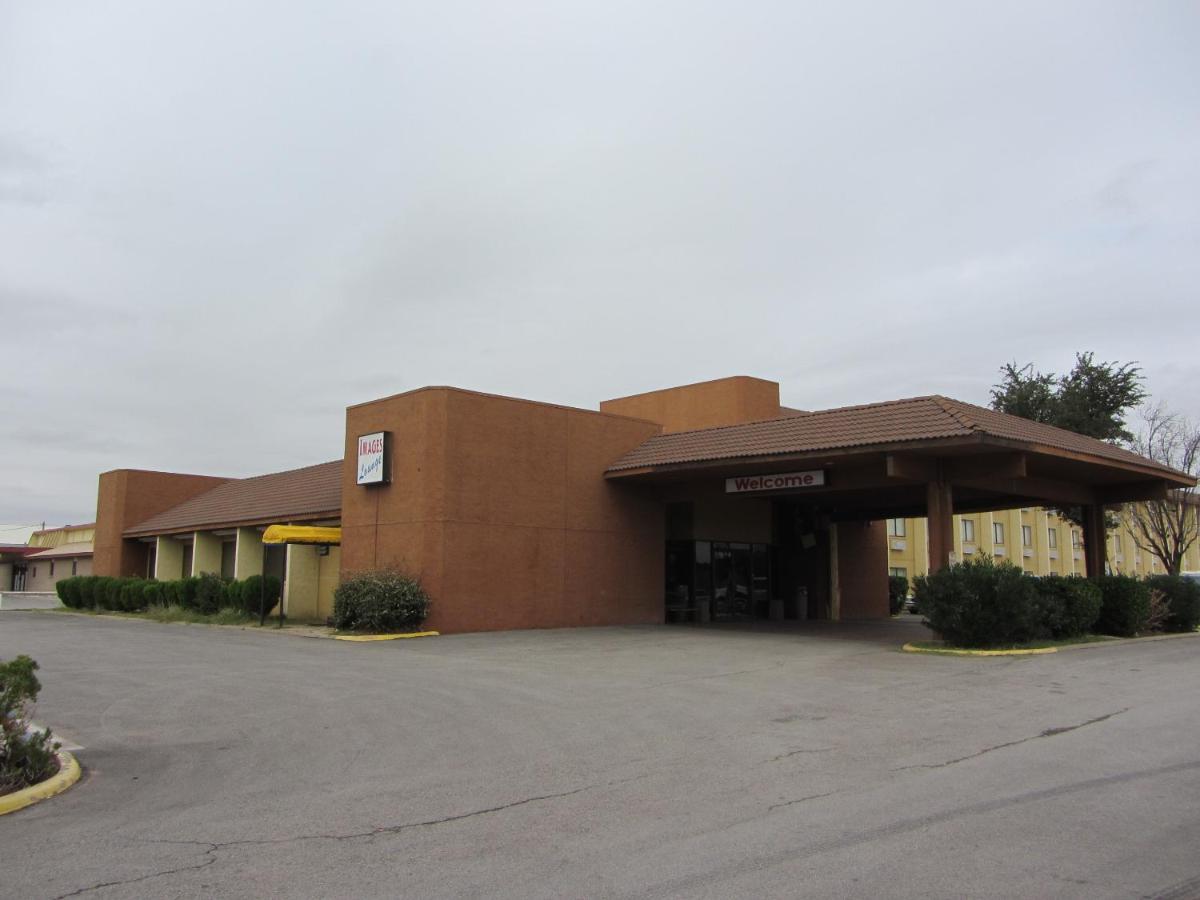Travelodge By Wyndham Odessa Bagian luar foto