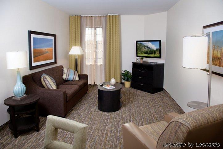 Travelodge By Wyndham Odessa Bagian luar foto