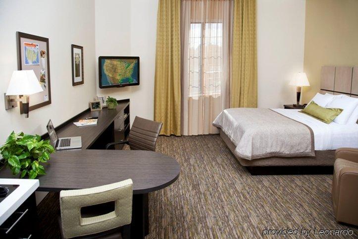 Travelodge By Wyndham Odessa Bagian luar foto